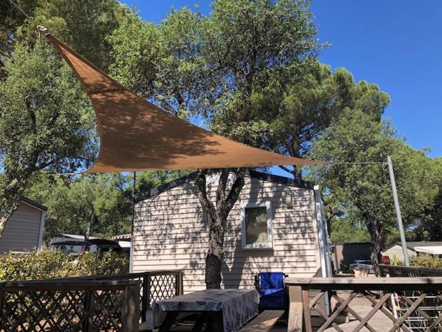 Camping De Parpaillon Roquebrune-sur Argens Zewnętrze zdjęcie