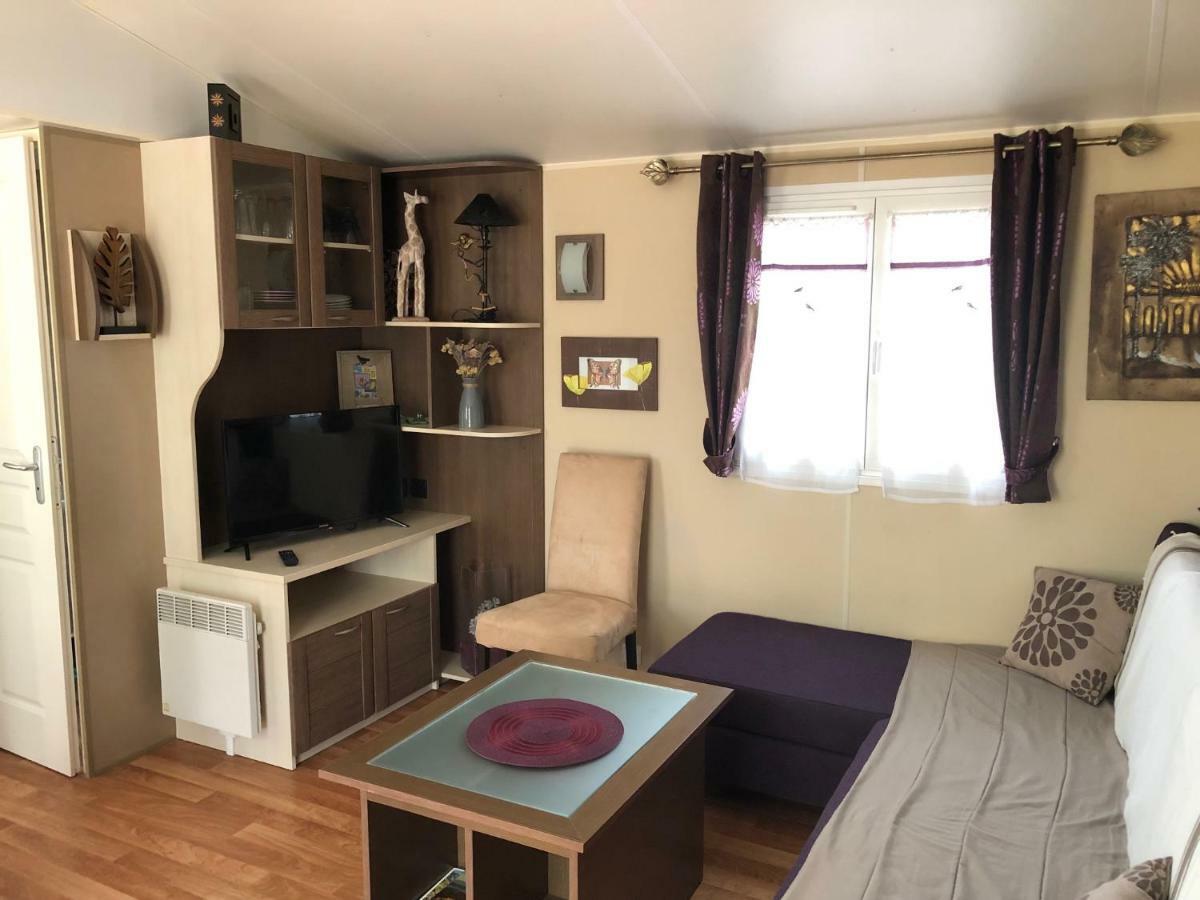 Camping De Parpaillon Roquebrune-sur Argens Zewnętrze zdjęcie